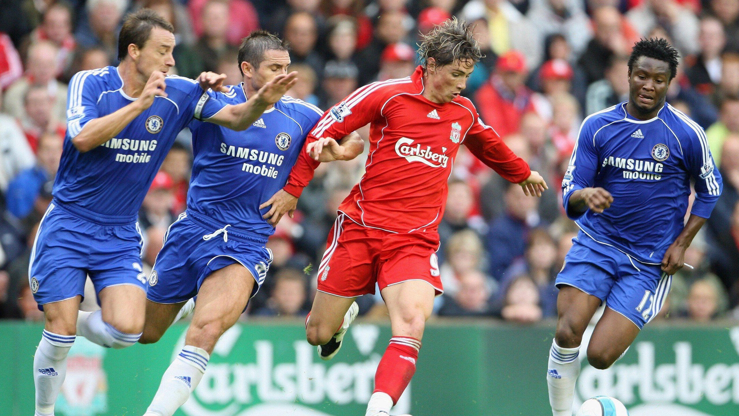 _潮流滑雪服：科技与时尚的完美结合_，滑雪服装