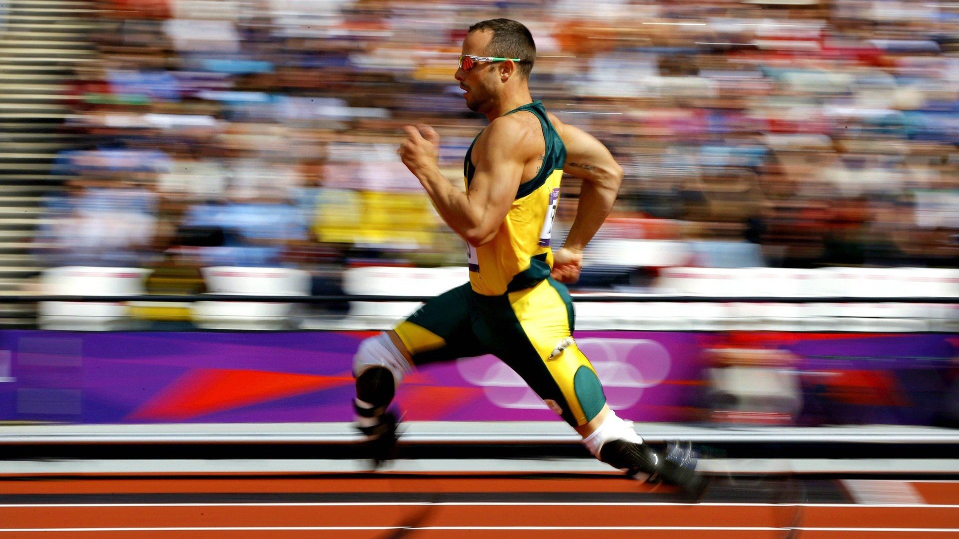 英超焦点战，精彩进球和球员个人表现尽显风采，英超上演焦点战